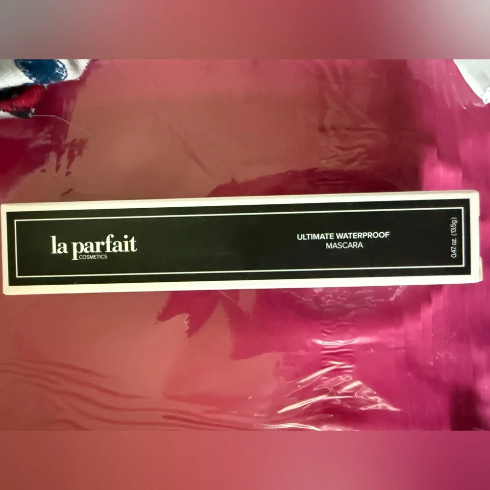 💚 2/$30 LA PARFAIT COSMETICS The Ultimate Waterproof Mascara